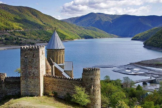 Adventure in Caucasus  Private Tour to Jinvali, Ananuri, Gudauri, Kazbegi - Transportation and Flexibility