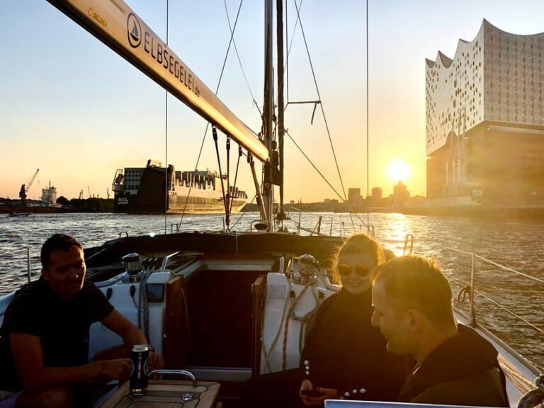 "After Work" - Sailing-Yacht Cruising Event, Hamburg/Elbe - Who Will Love This Tour?