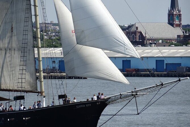 Afternoon Golden Hour Cocktail Sail - Clipper City - Who Is This Tour Best For?