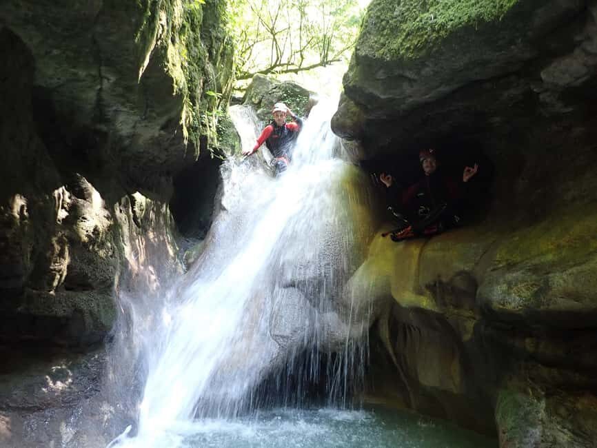 Aiguebelette: Discover canyoning - The Itinerary: Step by Step