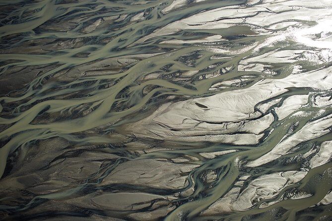 Airplane tour over black sands and riverbeds from Skaftafell - How Does It Compare to Other Experiences?