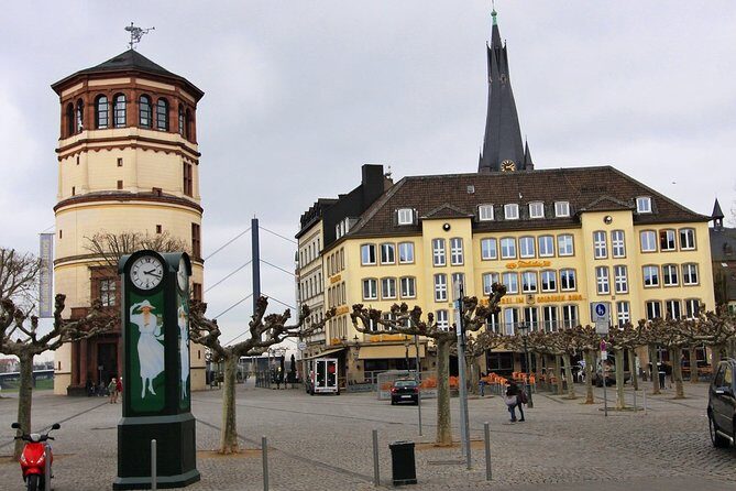 Airport Transfer: Airport DUS to Dusseldorf by Luxury Car - What to Expect During Your Transfer