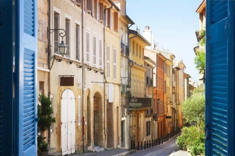 Aix-en-Provence: Market & Heritage Walking Tour - How the Tour Works: Practical Details