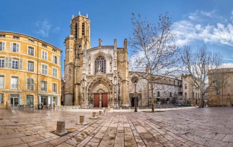 Aix-en-Provence: Private 2-Hour Intro Walk with Local Guide - How This Tour Compares to Other Experiences in Aix