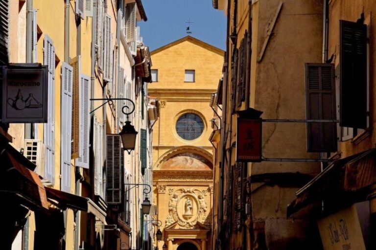 Aix-en-Provence: Private Guided Walking Tour - What You’ll See and Experience