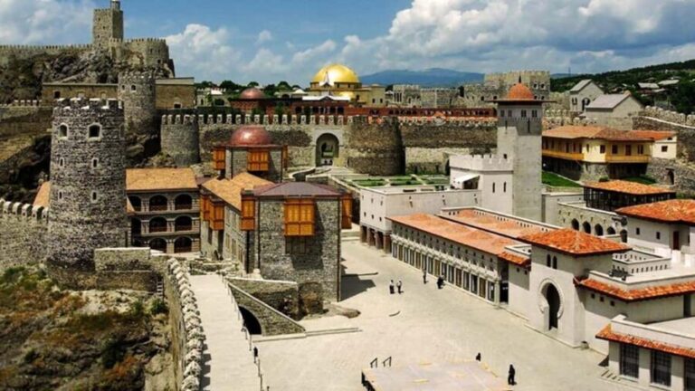 Akhaltsikhe City and Rabati Fortress Tour - The Experience in Detail