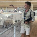 Akrotiri Private Guided Tour with an Archaeologist - Who Is This Tour For?