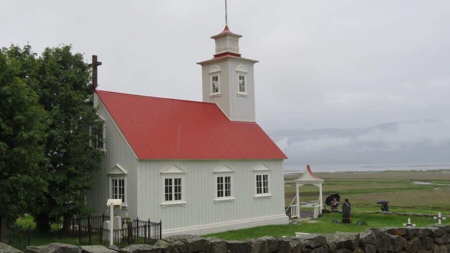 Akureyri: Goðafoss Waterfall & City Highlights Voyage - The Nuts and Bolts: How the Day Unfolds