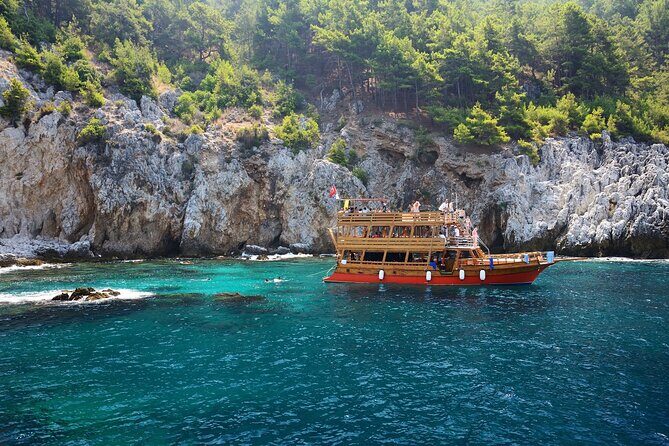 Alanya Coastal Relaxing Boat Trip with Lunch and Drinks - Who Will Love This Trip?