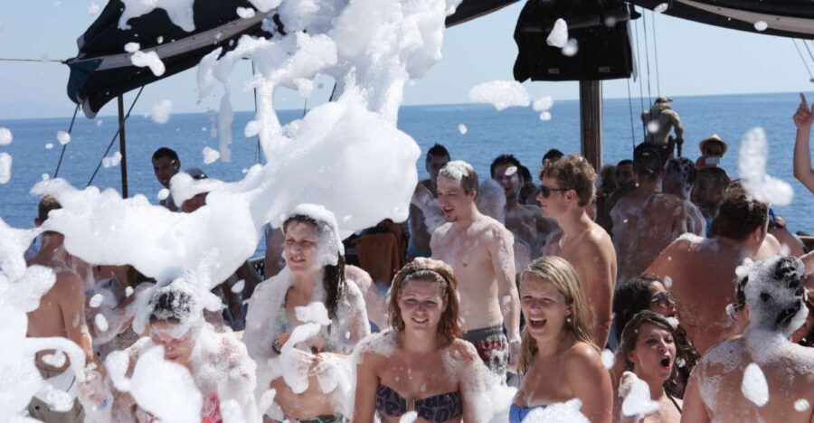 Alanya: Disco Boat Tour with Foam Party and Unlimited Drinks - What to Expect from the Tour