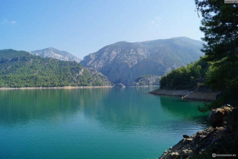 Alanya: Green Canyon Full-Day Boat Tour with Lunch & Drinks - Transportation and Practicalities