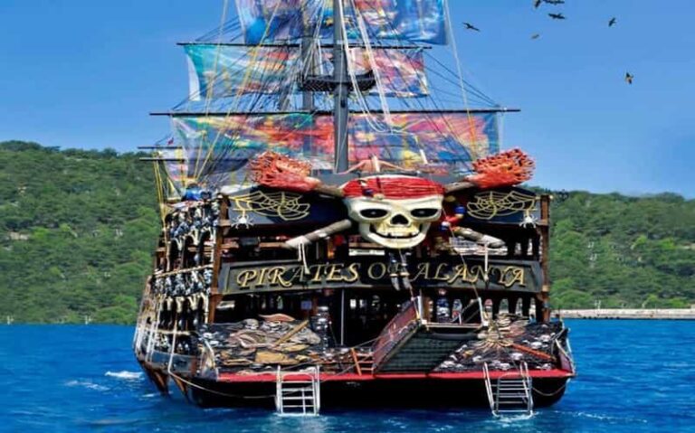 Alanya: Pirates of Alanya Boat Tour with Lunch and Drinks - The Day’s Itinerary and What to Expect