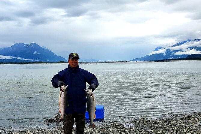 Alaskan Salmon 8-Hour Fishing Experience - The Fishing Experience Itself