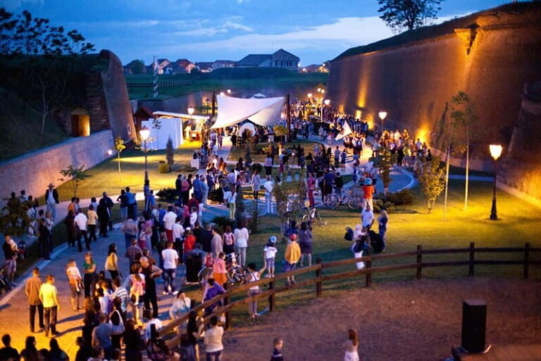 Alba Iulia: Carolina Citadel Guided Tour - Practical Details and Tips