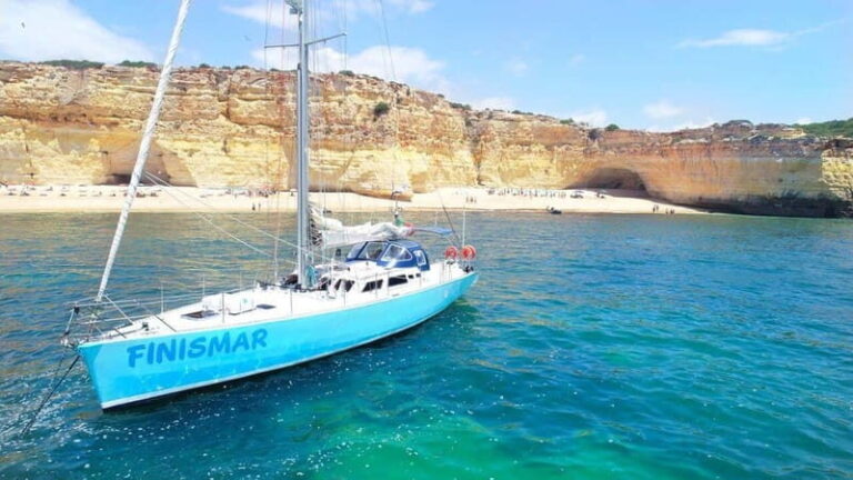 Albufeira: 2h Private Yacht Charter - Who Should Consider This Tour?