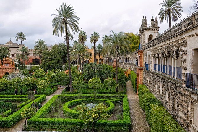 Alcázar of Seville. Skip the line! Includes access ticket - The Highlights of the Alcázar Tour