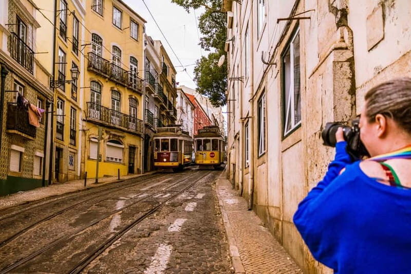 Alfama Photo Walk: Lisbon Photography Tour with a Local - The Experience from Travelers’ Eyes