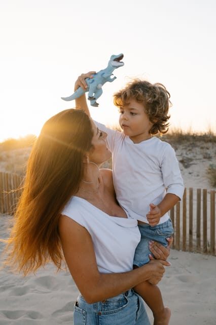 Algarve: 1 hour Couple & Family Photoshoot - Is It Worth the Price?