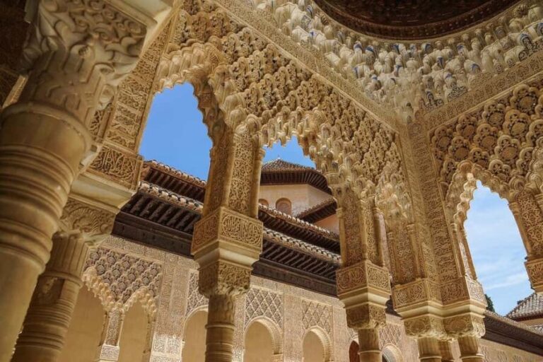 Alhambra: complete tour with Nasrid Palaces, official tour guide, and tickets - What Makes This Tour Stand Out