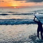 Alicante: 2 Hour Table Surf Rental + Spanish Tapa and Drink - The Surf Experience: What You Can Expect