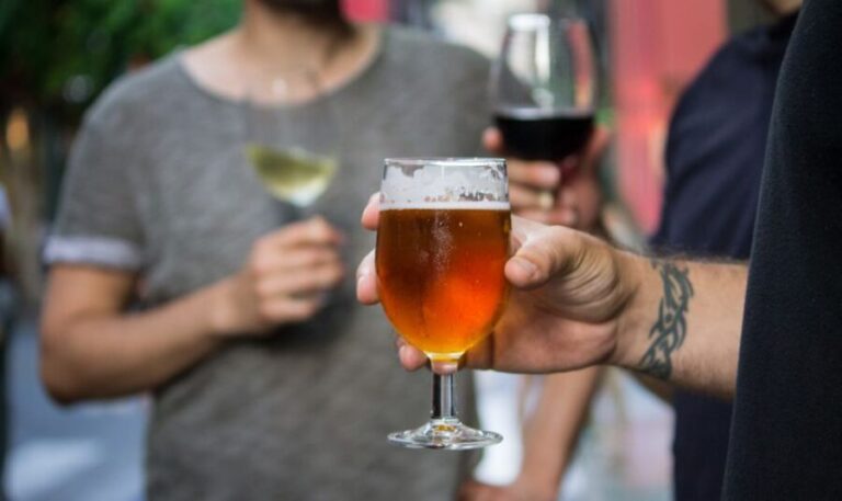 Alicante: Central Market Guided Food Tour with Tapas Bars - Is It Worth the Price?