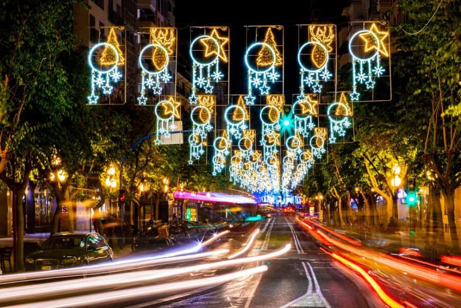 Alicante: Christmas Lights Tour by Tuk Tuk - The Practical Side: What to Expect and Considerations