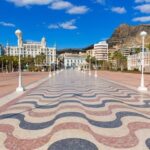 Alicante: Guided City Highlights Walking Tour - The Guides and Their Impact