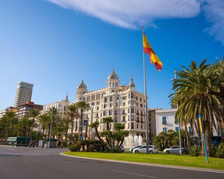 Alicante Walking Tour: Landmarks & Local Life - What’s Included and Practical Details