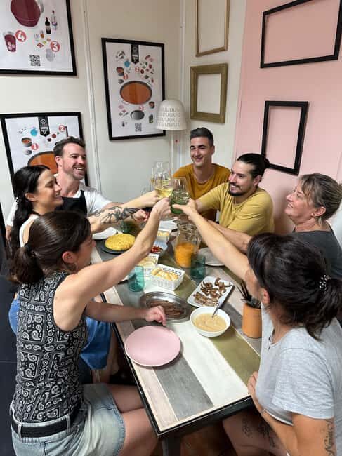 Alicante:Evening Spanish Tapas Cooking Class with Live Music - Why This Tour Works Well