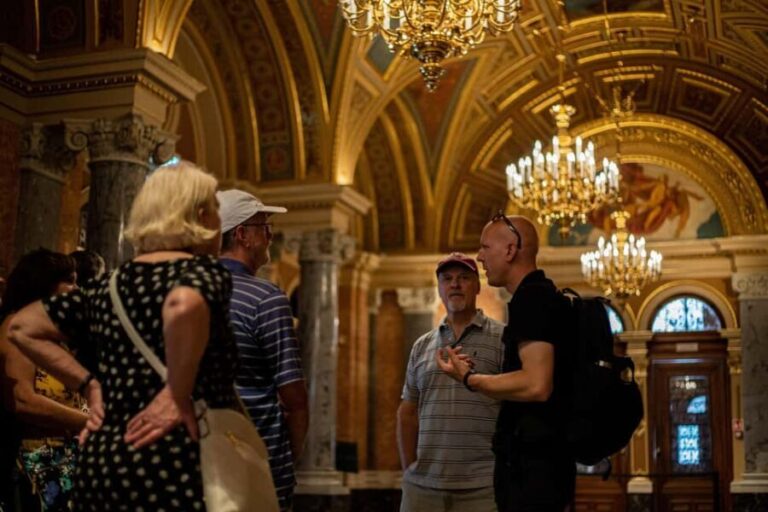 All About Budapest: 6-hr Walking Tour with 3-course Lunch - What Travelers Appreciate