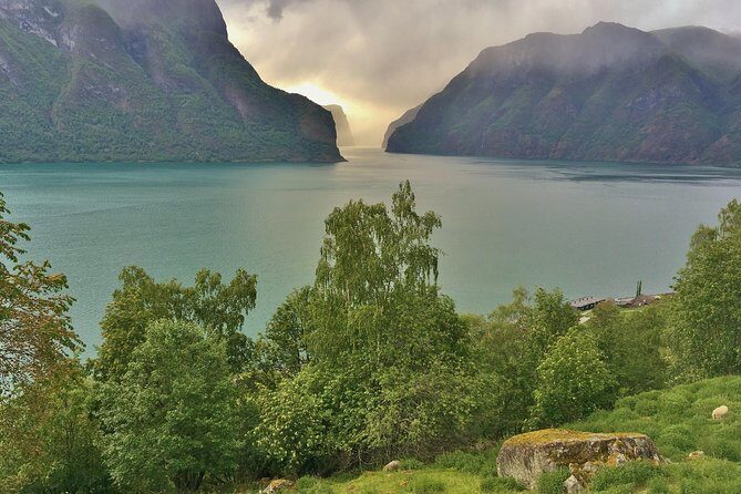 ALL ELECTRIC: Emission free tour to the World Heritage Fjords, 13 hours - How This Tour Stacks Up