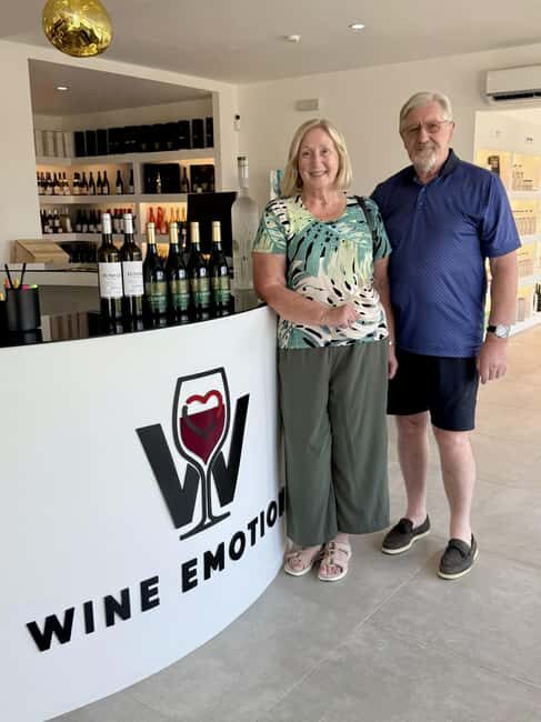 Almancil: Bespoke Wine Tasting Experience with Cheese Board - What to Expect During the Tasting