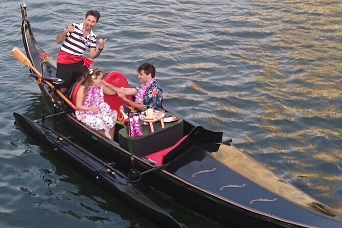 Aloha Gondola Cruise with drinks & pastries - Final Thoughts: Is This the Right Choice for You?