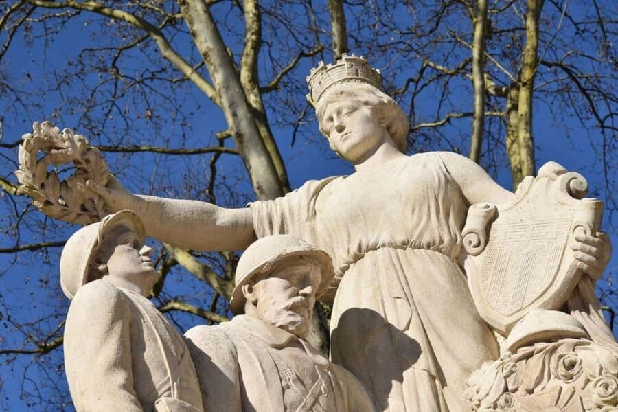 Amboise Private Walking Tour - Why This Tour Stands Out