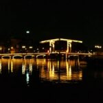 Amsterdam: 2-Hour Sightseeing Tour by Rickshaw - Who Should Consider This Tour?