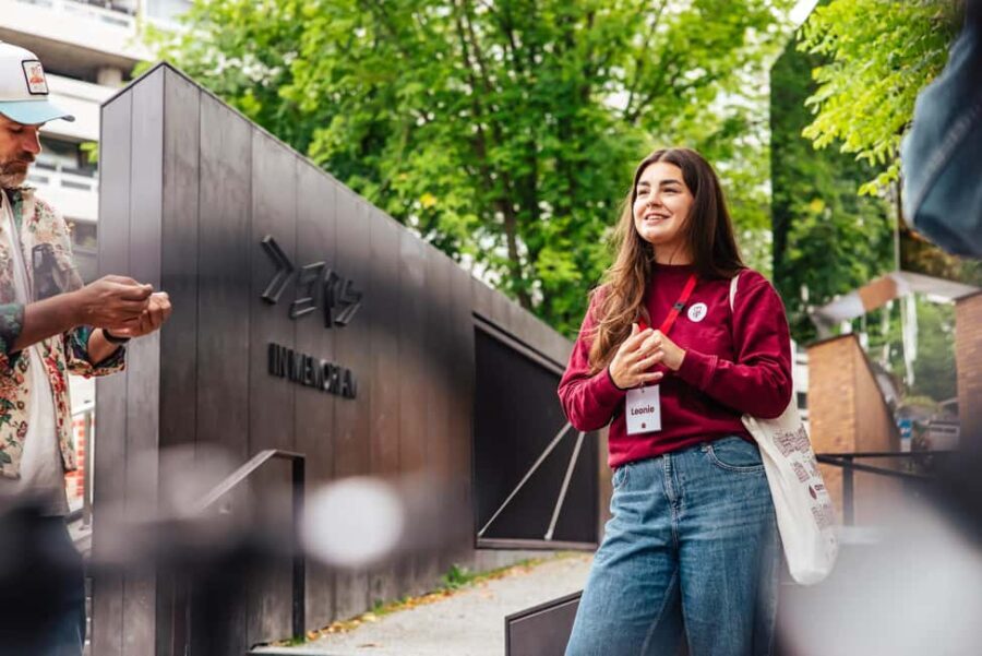 Amsterdam: Anne Frank Guided Walking Tour in DE/EN/IT/ES - What Makes This Tour Stand Out