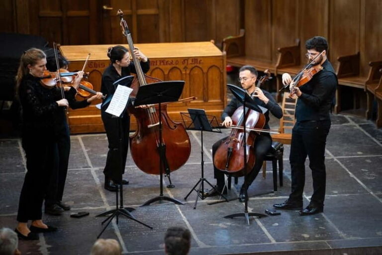 Amsterdam Concert: A. Vivaldi - Four Seasons at Begijnhof - Authentic Reactions and What They Tell Us
