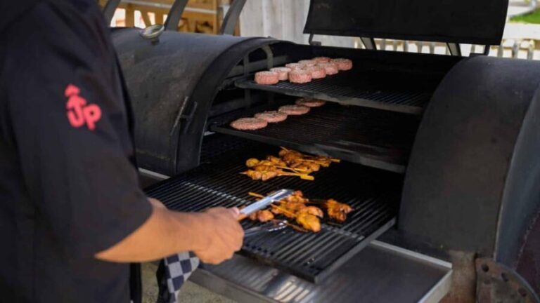 Amsterdam Free-Roam VR: Immersive Virtual Reality Experience - What to Expect During Your Visit