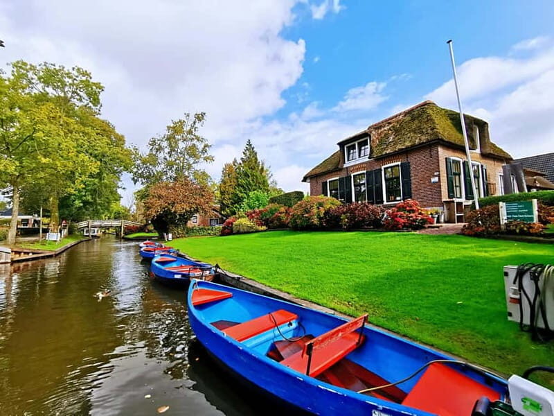 Amsterdam: Giethoorn, Afsluitdijk and Zaanse Schans Day Trip - What You Can Expect From the Tour