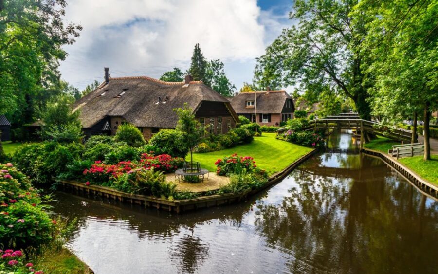 Amsterdam: Giethoorn Day Trip, Boat Tour, and Walking Tour - Frequently Asked Questions