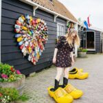 Amsterdam: Giethoorn, Volendam, and Zaanse Schans Tour - The Guide & Overall Experience