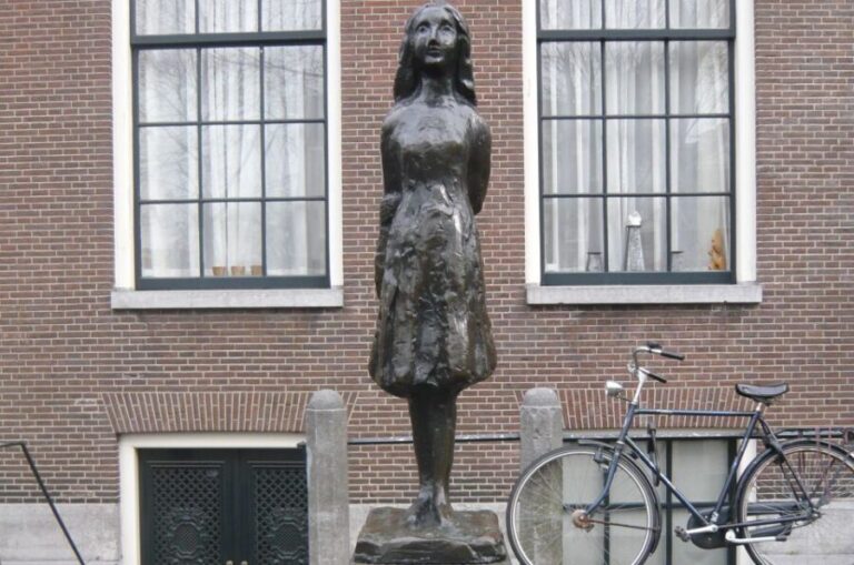 Amsterdam: Historic Walking Tour - What Makes the Tour Stand Out?