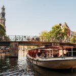 Amsterdam: King's Day Party Cruise with Open Bar & Music - The Party Atmosphere and Music