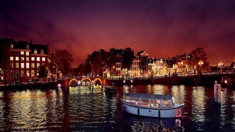Amsterdam: Light Festival Cruise with Hot Snacks & Drinks - Practical Details