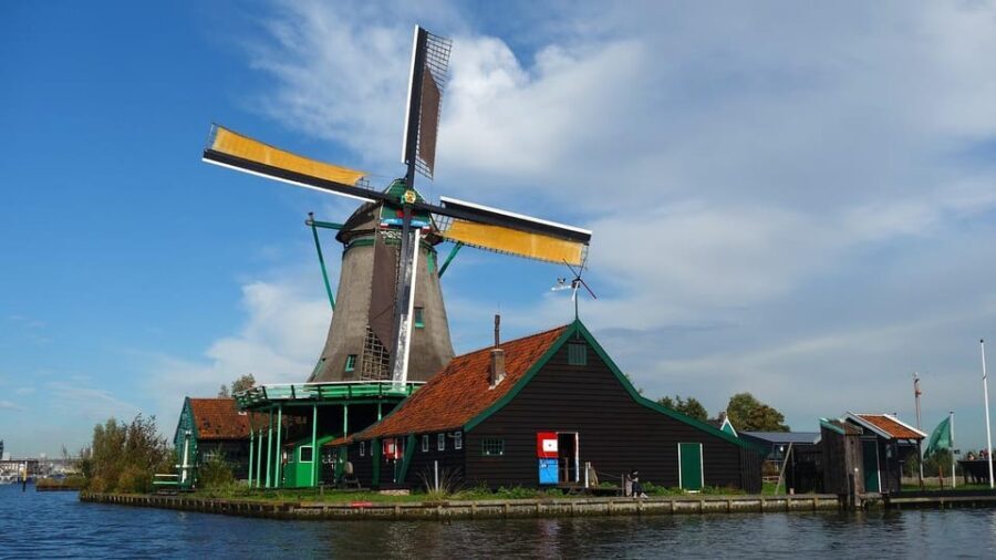 Amsterdam: Marken, Volendam, Edam (Private Driver & Tour) - What’s Included & What’s Not
