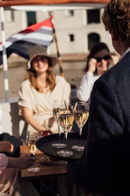 Amsterdam: Moët & Chandon Gourmet Dinner Cruise - What Could Be Better?