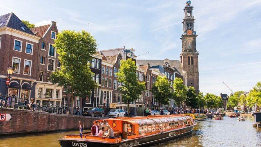 Amsterdam: Nightlife & Canal Cruise Ticket - The Experience in Detail