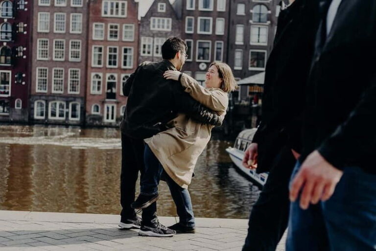 Amsterdam: Particular Photo Session - The Real Value of a Personal Photo Session in Amsterdam