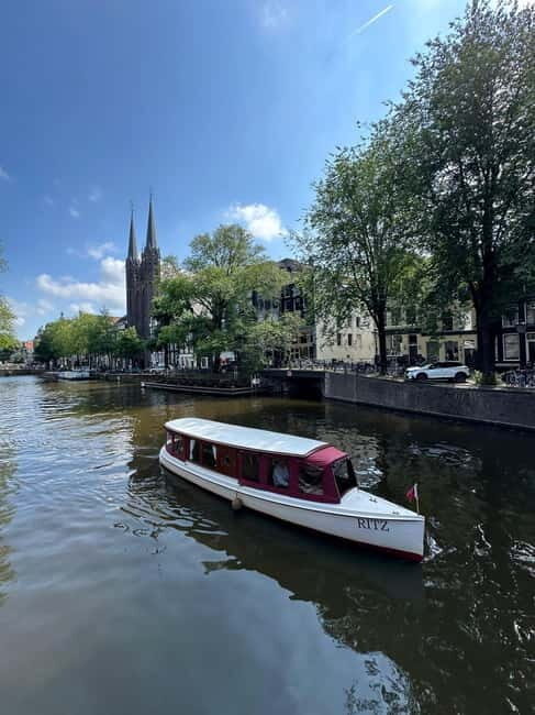 Amsterdam: Private Dinner Cruise on a Luxury Saloon Boat - FAQ