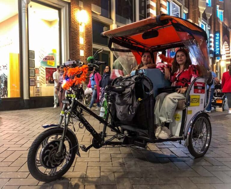 Amsterdam: Private Guided Pedicab & Rickshaw Highlights Tour - Why Youll Love the Experience